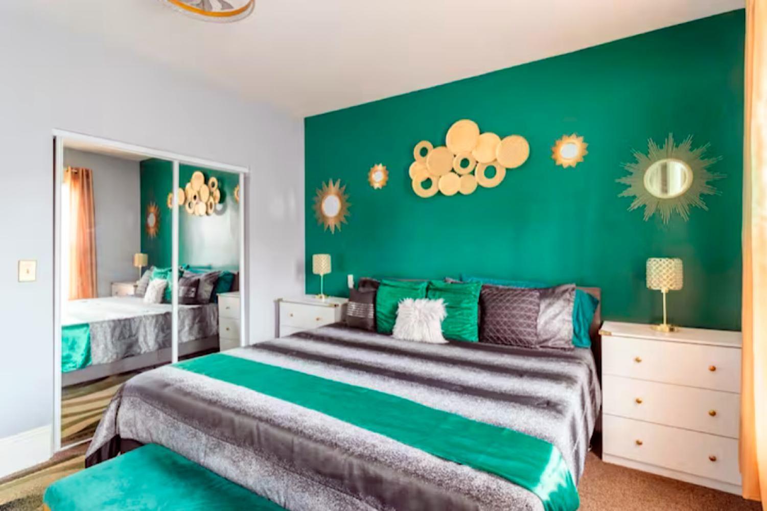 The Tremont Emerald - By Christmas Story House - Historic Charm & Modern Comfort Near Downtown With Parking, 300Mb Wifi & Self Check-In Cleveland Exteriör bild