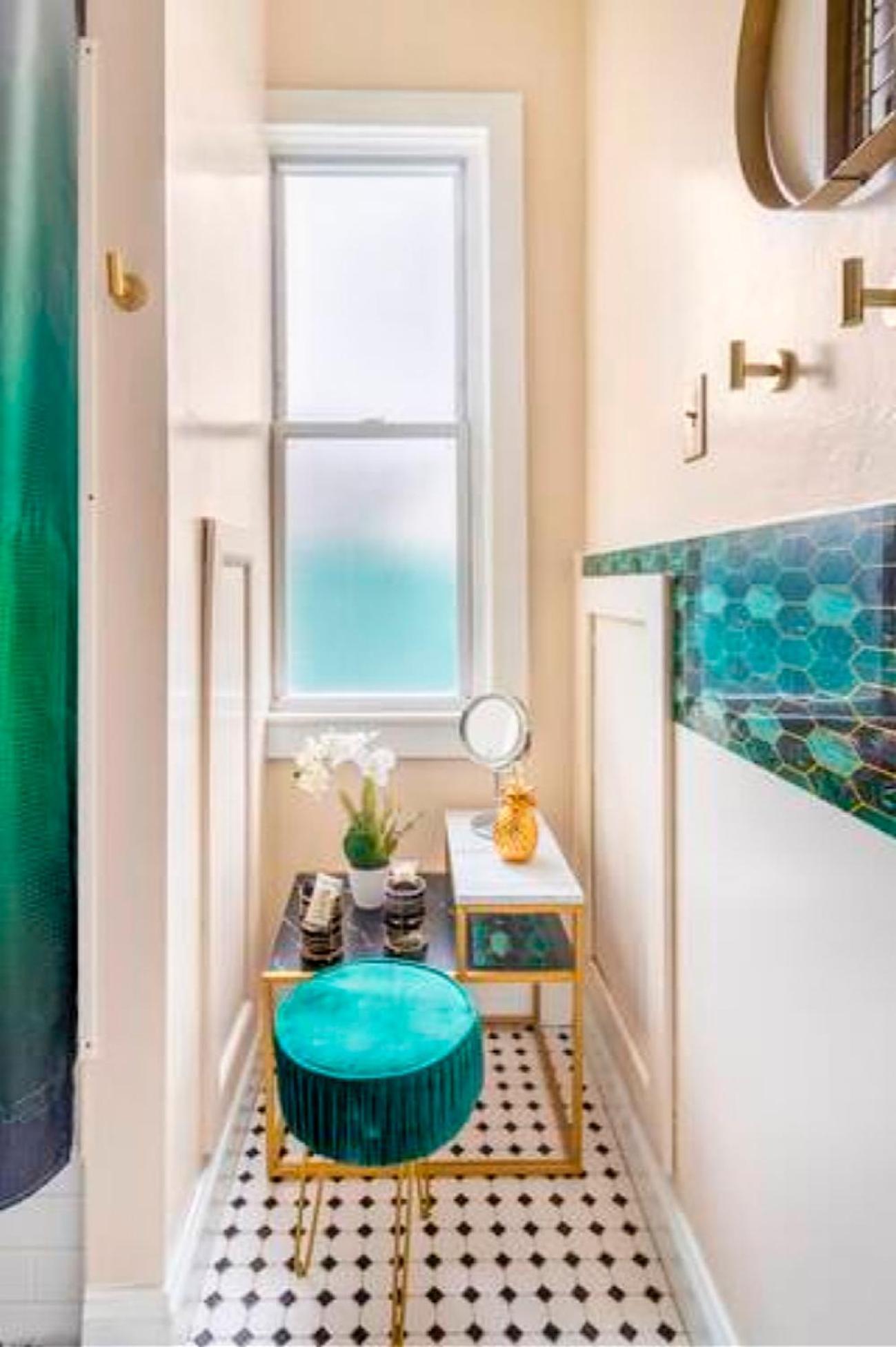 The Tremont Emerald - By Christmas Story House - Historic Charm & Modern Comfort Near Downtown With Parking, 300Mb Wifi & Self Check-In Cleveland Exteriör bild